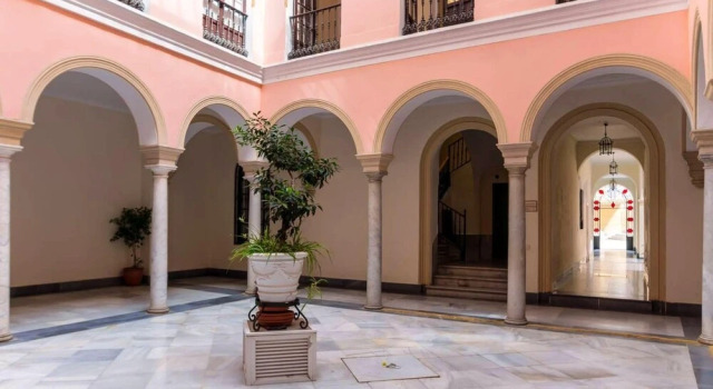 Apartment With one Bedroom in Jerez de la Frontera, With Furnished Terrace and Wifi - Near the Beach, Забронировать Апартаменты/квартира Отели Херес-де-ла-Фронтера с парковкой, рядом с Винотека Гонсалес Байасс, Парковка