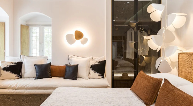 Kallos Villas & Suites