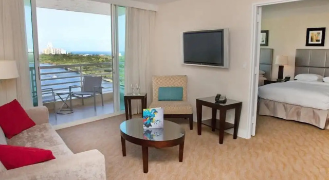 Gallery One Private Condos, Забронировать Апарт-отель Апарт-отели Форт-Лодердейл, рядом с Пляж Себастьян-стрит, Апарт-отель