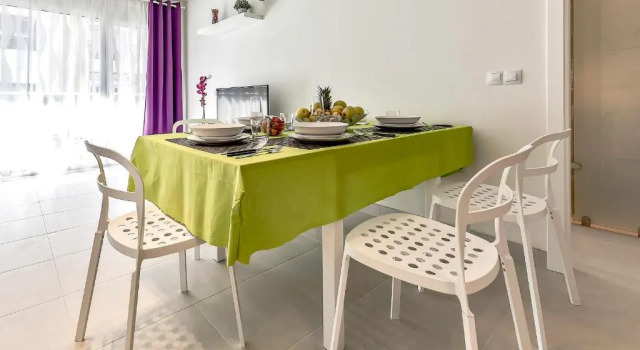 Апартаменты с 3 комнатами с балконом Hortensia Suites Apartments, Los Cristianos, Tenerife