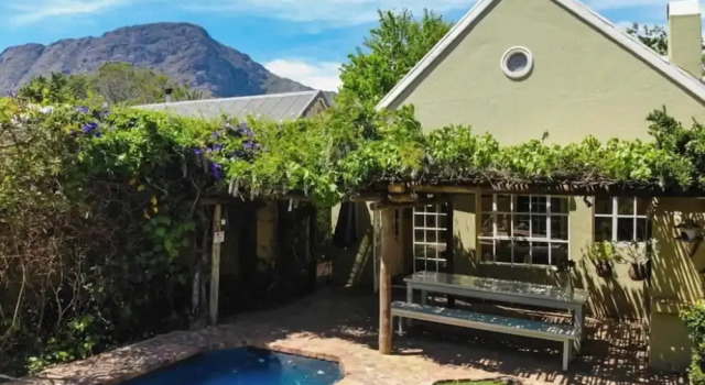 Коттедж Comfort Aloe Corner Franschhoek