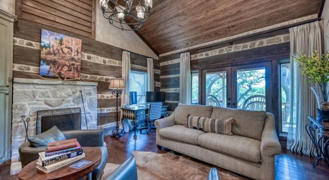 Luxury 23-ac Ranch Casita W/hot tub and Firepit!, Забронировать Отель Комфорт Texas Hill Country