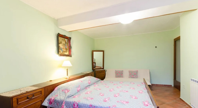 Apartments and Room Mirjana