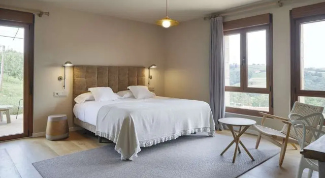 Olivi 1948, Rezerwuj Hotel Hotele w Baskonia z parkingiem, Parking