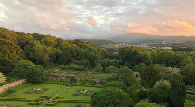 Номер Executive Bodysgallen Hall and Spa