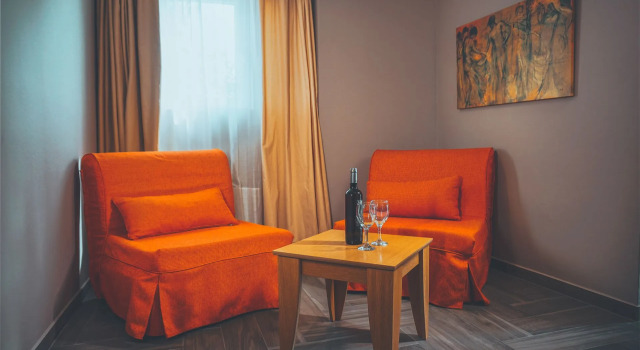 Полулюкс Apollo Resort Art Hotel