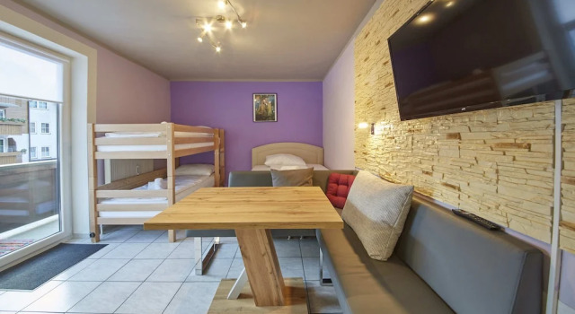Appartement White Chili, Rezerwuj Apartament Hotele w Salzburg z parkingiem, Parking