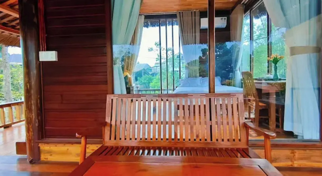 Вилла Classic с 4 комнатами с видом на сад Moc Homestay & Villa