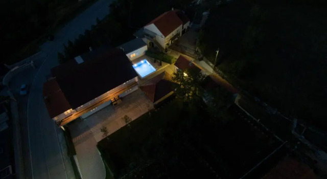 Коттедж Holiday Home Mirela