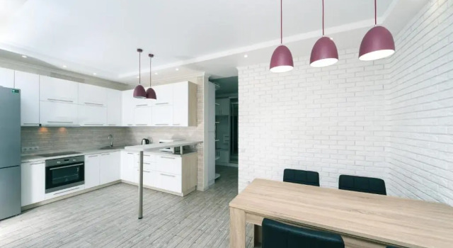 Апартаменты Superior FlatRent Drahomanova 2a, Генератор! ліфти вода опалення