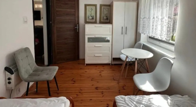 Large Holiday Home With Private Garden