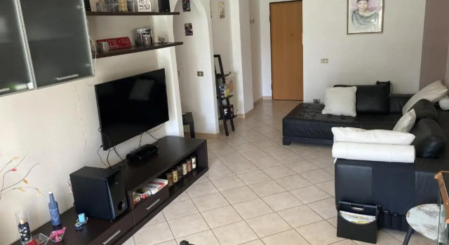 Andrea's apartment Rio Martino Borgo San Donato, Prenota Appartamento Hotel a Lazio con parcheggio, Parcheggio