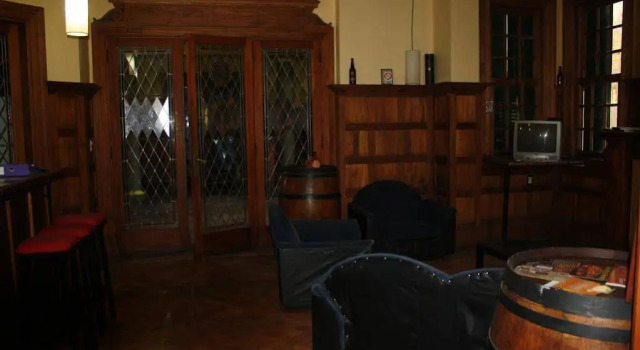 HOSTEL SQUarE inDEPEnDEnCia, Забронировать Хостел Хостелы Мендосы, рядом с Civic Square, Хостел