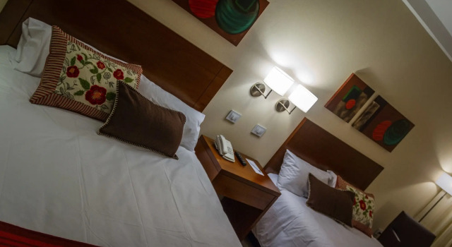 Howard Johnson by Wyndham Yerba Buena, Rezervați Hotel Hoteluri în Tucumán cu mic dejun, Mic dejun