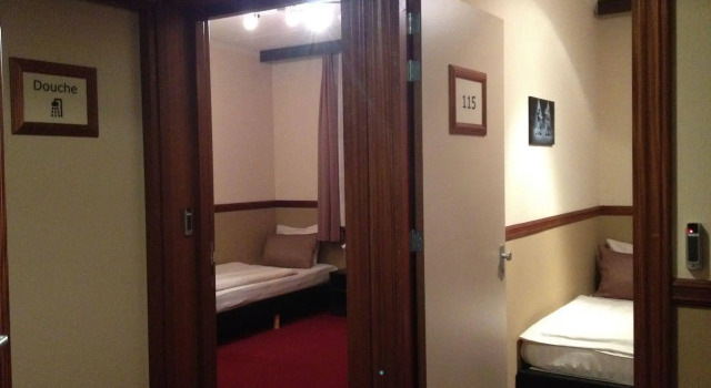 Hotel Frans op den Bult, Забронировать Отель Отели Твенте с парковкой, Парковка