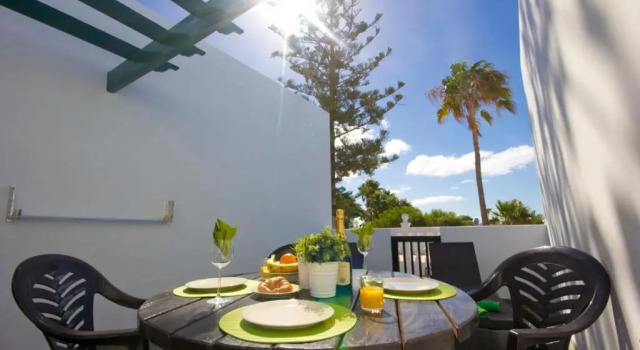 Апартаменты Club Valena 3, modern apartment, Wifi, close to amenities, beach at Matagorda
