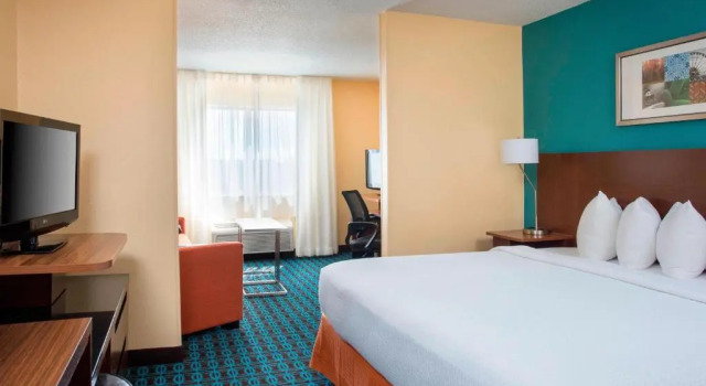 Студия Fairfield Inn & Suites by Marriott Branson