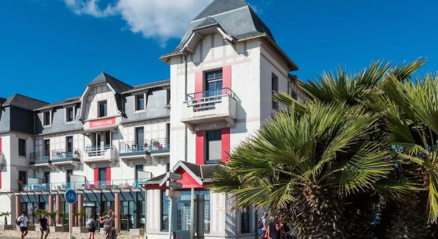 Apartment in Cote D'amour by La Baule Bay