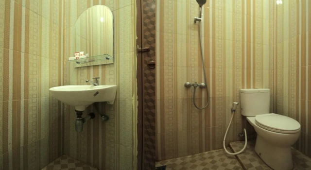 OYO 765 Wisma Andalas Asri Syariah, Reserva ahora Hotel Bandar Lampung 