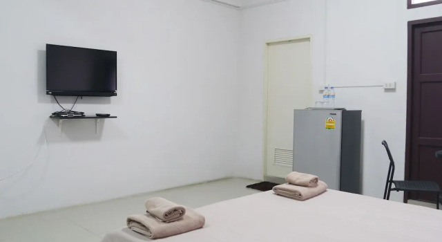 Двухместный номер Standard с балконом Baan Mai Guest House