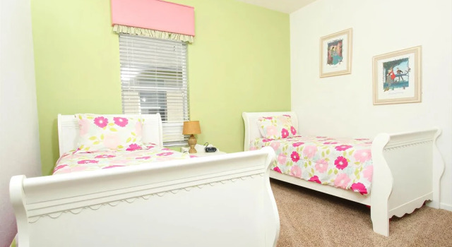 2620 Daulby St Windsor Hills, Забронировать Отель Отели Фор Корнерз с бассейном, Бассейн