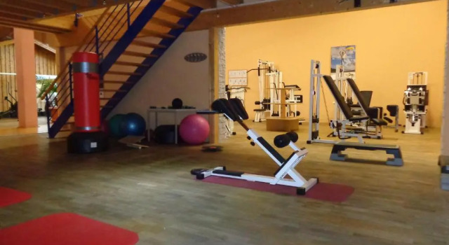 Sportpark Fischen Ferienwohnung, Varaa Huoneisto Hotellit Baijeri pysäköinnillä, Pysäköinti