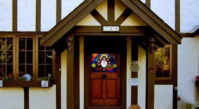 Tudor Rose Manor Santa Cruz, Prenota Appartamento Aptos 
