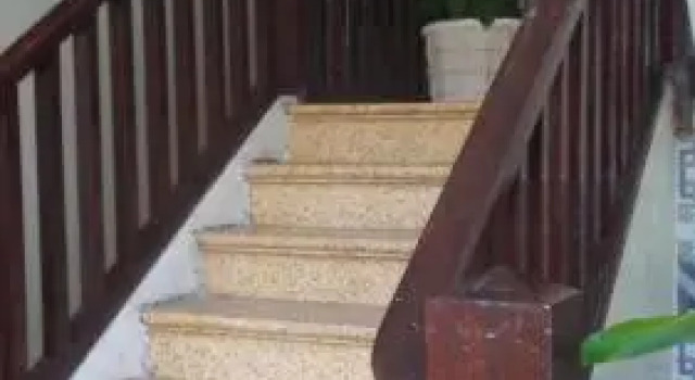 Mercedes 335 Hotel, Book Hotel Zona Colonial 