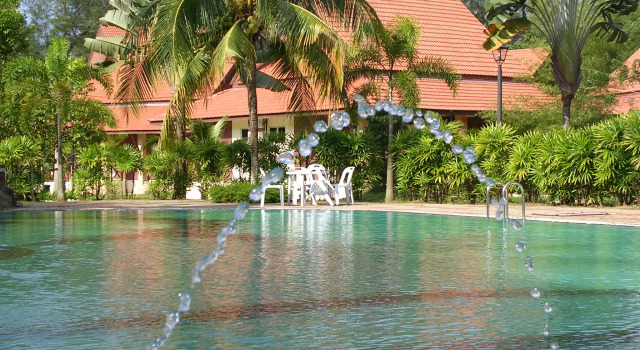 Dwuosobowy domek Rompin Beach Resorts
