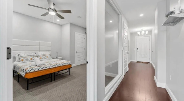Modern 1 Bedroom Next Door to PPG Arena, Забронировать Отель Отели Питтсбурга 3 звезды, рядом с Western Pennsylvania Sports Museum, 3*