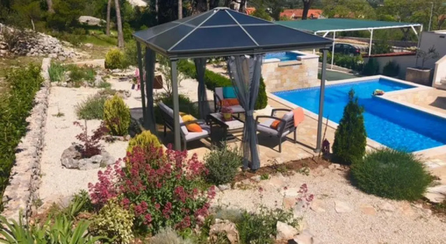 Коттедж Holiday Home Ela