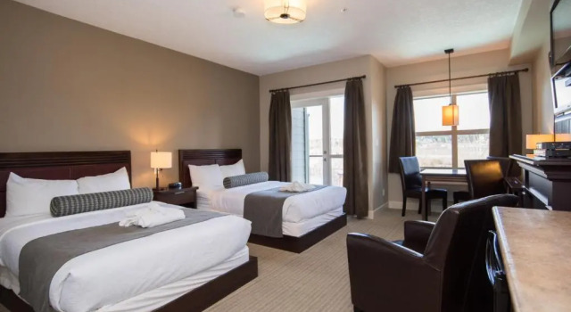 Четырёхместный номер Standard Old House Hotel