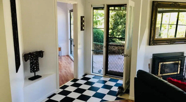 Коттедж с 4 комнатами Home Farm Healesville