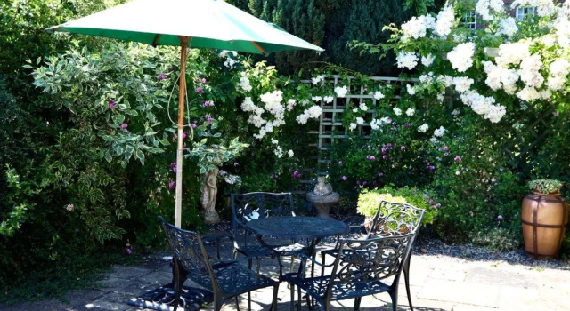 Апартаменты c 1 комнатой The Garden Apartment