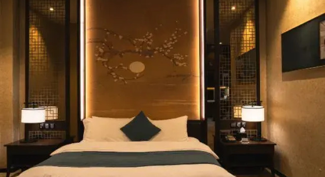 Семейный люкс Vangohh Eminent Hotel & Spa