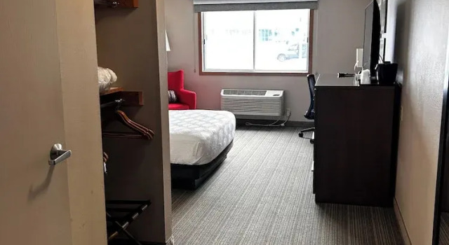 Двухместный номер Standard Country Inn & Suites by Radisson, Baxter, MN