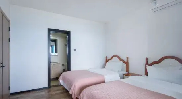 Люкс с 2 комнатами с видом на море double bay xiaopengbro apartment