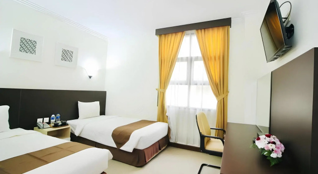 UNY Hotel, Rezervovat Hotel 3hvězdičkové hotely v Yogyakarta Province, 3*