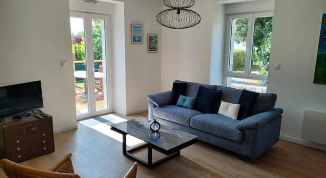 Апартаменты Maison de Kerangall Brest appartement jardin et parking