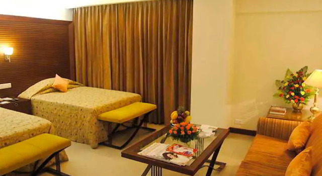 Breeze Hotel