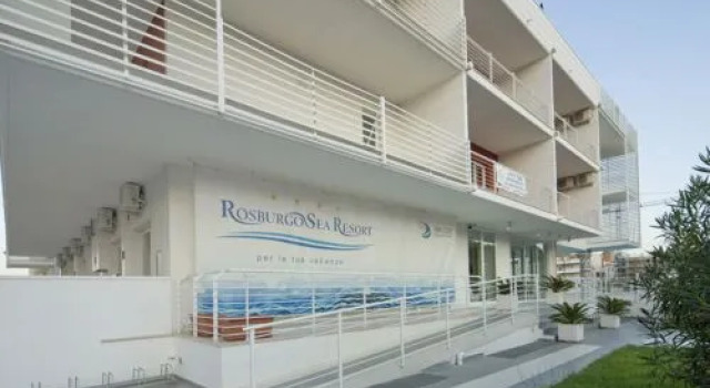 House Rosburgo Roseto degli Abruzzi 26264, Book Hotel Hotels in Abruzzo with Parking, Parking