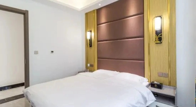 Люкс Yixian Xiangyun Homestay (Yishui Lake Taihang Water Town Shop)