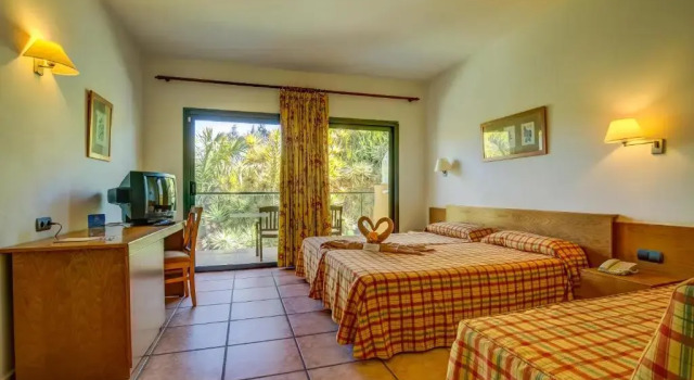 Одноместный номер Standard SBH Club Paraiso Playa