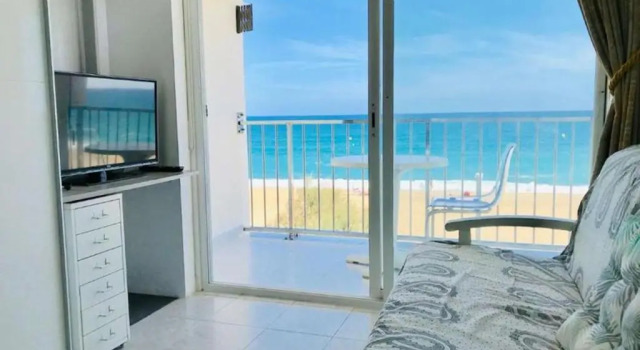 Студия Investingspain Studio Beach Paradise Front sea Views on the Beach