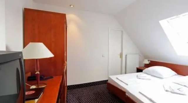 Номер Standard City Hotel am Kurfürstendamm