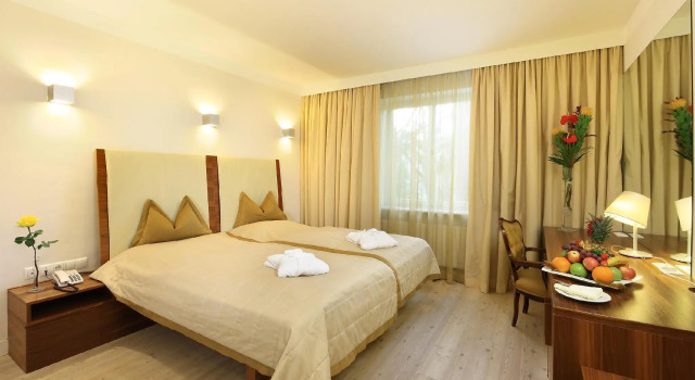 Двухместный номер Standard Hotel Schloss Weikersdorf