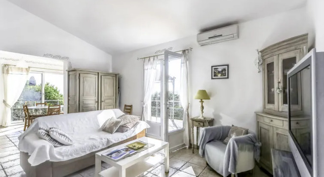 Holiday Home Les Lavandes, Забронировать Отель Отели Ла-Круа-Вальме 3 звезды, 3*