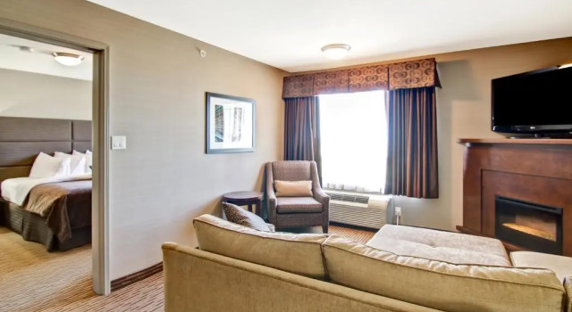 Люкс Canalta Hotel Shaunavon