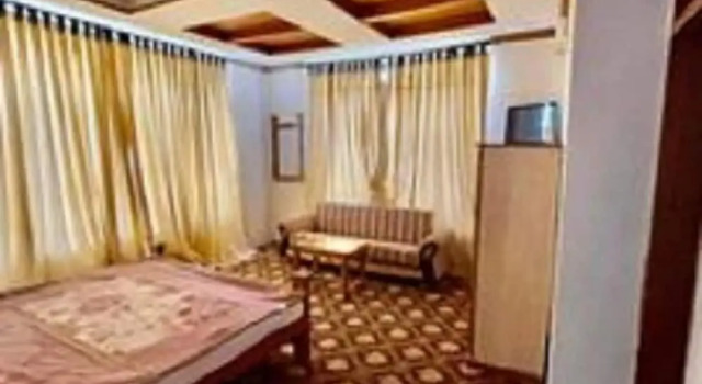 Eden View Guest House And Restaurant, Prenota Affittacamere Hotel a Murri con parcheggio, Parcheggio