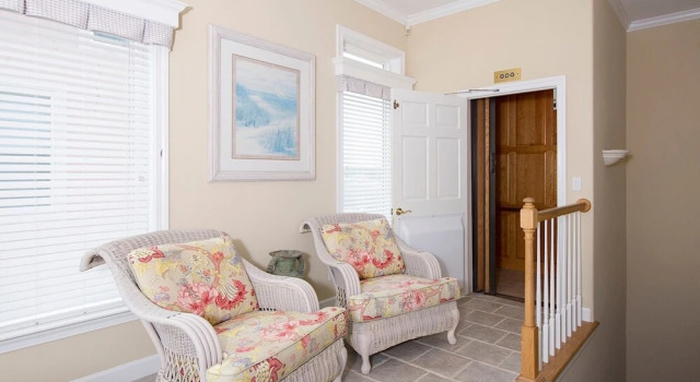 USA 2 - 5 Br Home
